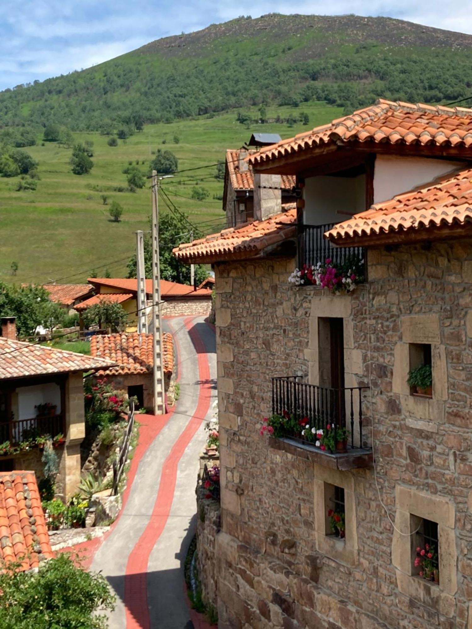 La Valuisilla, Hotel Rural Cicera Zewnętrze zdjęcie